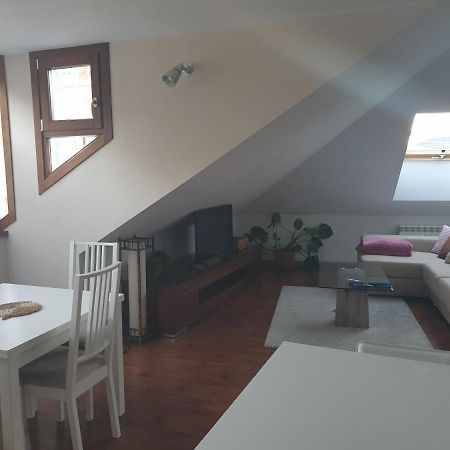 Atico Cine Colon Apartment Ribadeo Exterior photo