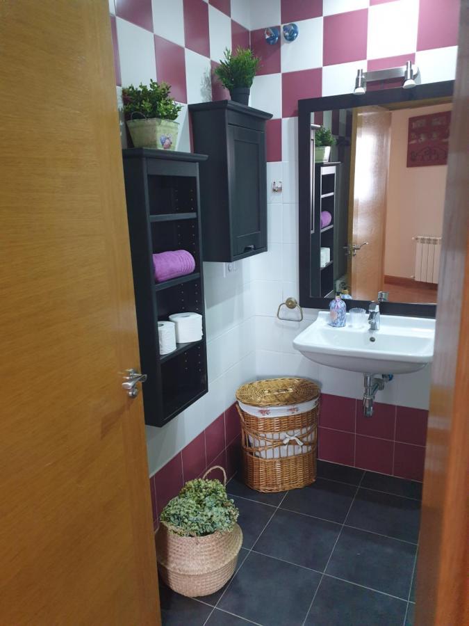 Atico Cine Colon Apartment Ribadeo Exterior photo